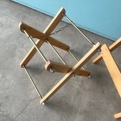 木製　折りたたみテーブル　高さ60ｃｍ 　テーブル台　丸椅子　3点まとめの画像