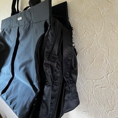 Y'SACCSショルダーバッグの画像
