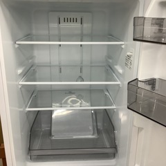 TOSHIBA   東芝　冷蔵庫　GR-U15BS   2023年製  153L　の画像