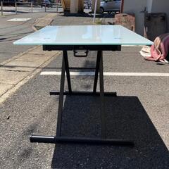 ★北九州、福岡市周辺配送可【ニトリ】昇降式ガラステーブル  ダイニングテーブル  💳自社配送時🌟代引き可💳※現金、クレジット、スマホ決済対応※  【配送希望は要決済前問い合わせ】の画像