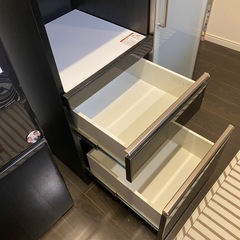 食器棚の画像