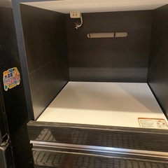 食器棚の画像