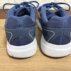 adidas アディダス　ランニングシューズ　26センチの画像