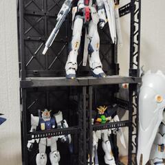 複数ガンプラ組み立て済み(お話中)の画像