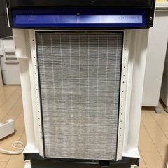 【定価6万円】ダイキン 加湿機能付き 空気清浄機 2021年製 MCK70X-Wの画像