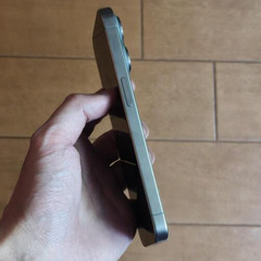 iPhone15 pro 258GB ナチュラルチタニウム　SIMフリーの画像