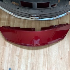 日産ノートフロントバンパーの画像
