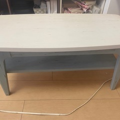 テーブル
の画像
