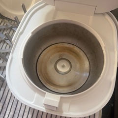 SHARP炊飯器3合炊きの画像