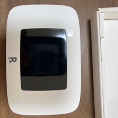 Rakuten WiFi Pocket Platinum 本体の画像