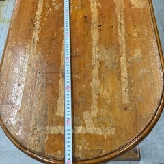 レトロカウンターテーブルの画像