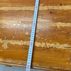 レトロカウンターテーブルの画像
