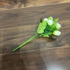 《8月24日迄》造花、バラの画像