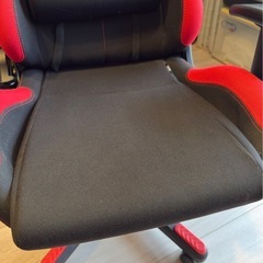 DXRacer Formula ゲーミングチェアの画像