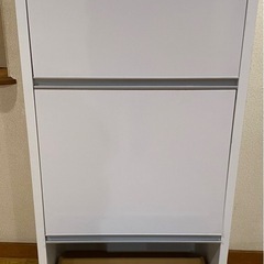 家電収納ストッカーの画像