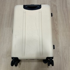 キャリーケース　Mサイズ
の画像