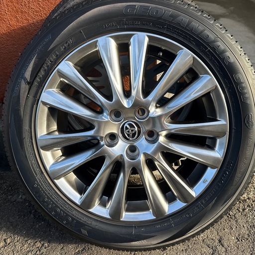 60ハリヤー　タイヤ　1本