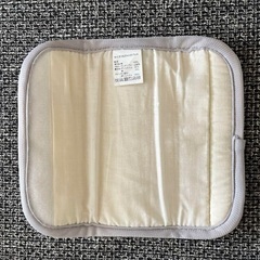 抱っこ紐　よだれカバーの画像