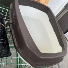 無料　ケージ　猫トイレ付きの画像