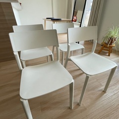 🍽【IKEA】LISABOダイニングテーブル（140×78cm）＋JANINGEチェア4脚セット（とても良い状態）お譲りしますの画像