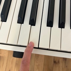 電子ピアノ　KORG コルグ　SP-170S スタンド付きの画像