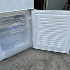 【動作保証あり】NITORI ニトリ 2020年 NTR-106W 106L 2ドア 直冷式 冷凍冷蔵庫【管理KRR755】の画像