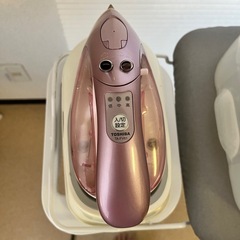 ケユカ/スタンドアイロン台とコードレスアイロンの画像