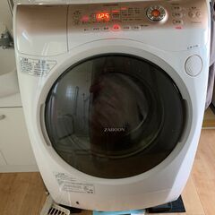 取りに来れる方限定！TOSHIBAドラム式洗濯機無料の画像