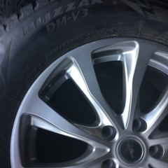 CX-5等 225/65R17 アルミホイール付スタッドレスタイヤ 4本セットの画像