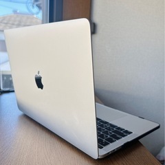 先着順MacBook Pro 13インチ 250GB マックブックプロ　Apple 美品　の画像