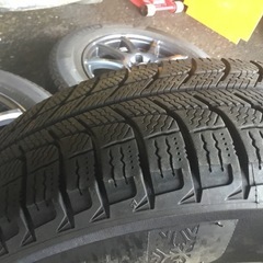 VELVA 195/65R15 アルミホイール付スタッドレスタイヤ 4本セットの画像