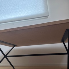 木目がきれいなローテーブルの画像