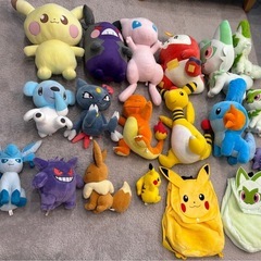 ポケモンぬいぐるみ17体➕リュック2つの画像