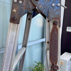 アルミ製脚立畳んだ状態で150cmの画像