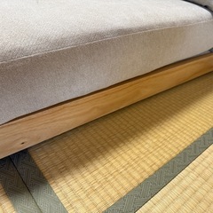 【ヘタレ感なし】木枠のフロアソファ ローソファの画像