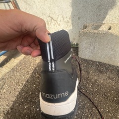 人気モデルmazume マズメ スパイクシューズ 27cmブラック ウェーディングシューズ 磯 渓流の画像