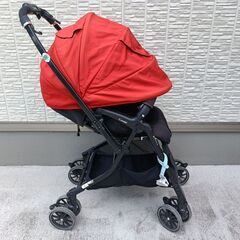 【セット】Combi ベビーカー + エルゴ　抱っこ紐の画像
