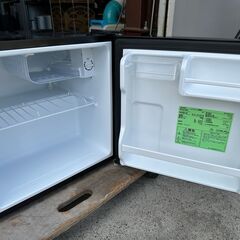 【動作保証あり】comfee コンフィー 2024年 RCD45BL(E) 45L 1ドア 直冷式 冷蔵庫【管理KRR756】の画像