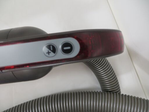 中古　ダイソン　Dyson　 DC22 　サイクロン式掃除機　2007年製 2025年最新】Yahoo!オークション -ダイソン掃除機dc22の中古品