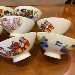 １つ¥600　レトロ 昭和レトロ お茶碗 茶碗 湯呑み コップの画像