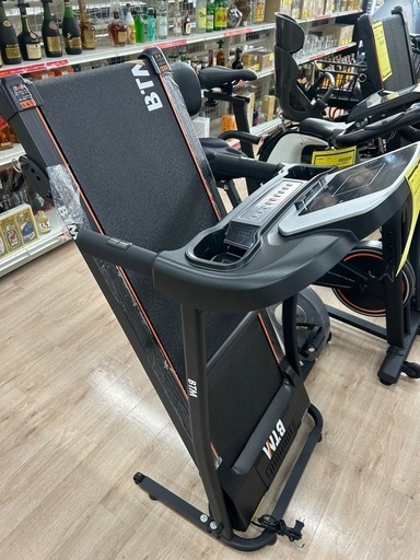 【ジャングルジャングル岸和田和泉インター】BTM ランニングマシーン 8001 和泉市 堺市 岸和田市 高石市 泉北郡熊取町