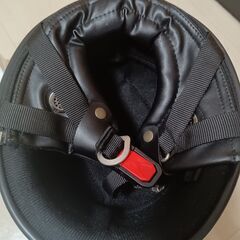 バイクのヘルメット（半ヘル）の画像