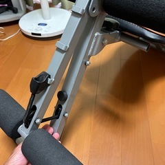 腹筋ベンチ
の画像