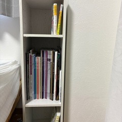 カラーボックスの本棚の画像