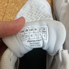 ヨネックス　バドシューズの画像