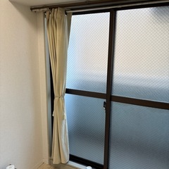 遮光カーテン　155横　　高さ: 182の画像