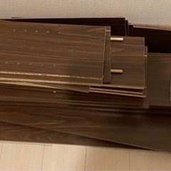 ロウヤ 本棚の画像