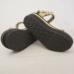 美品 Teva FLATFORM Universal サンダル 23cmの画像