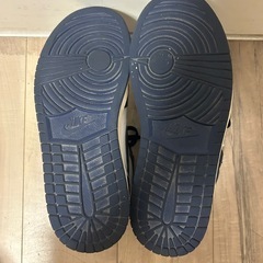 ナイキ エアジョーダン1 レトロ ハイ OG "ミッドナイトネイビーの画像