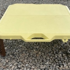 アウトドアテーブルセットの画像